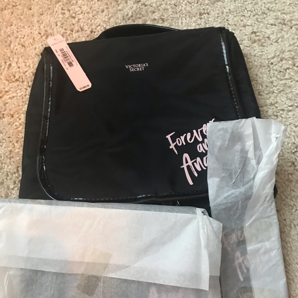 TOILETRY BAG - Picture 2 of 5